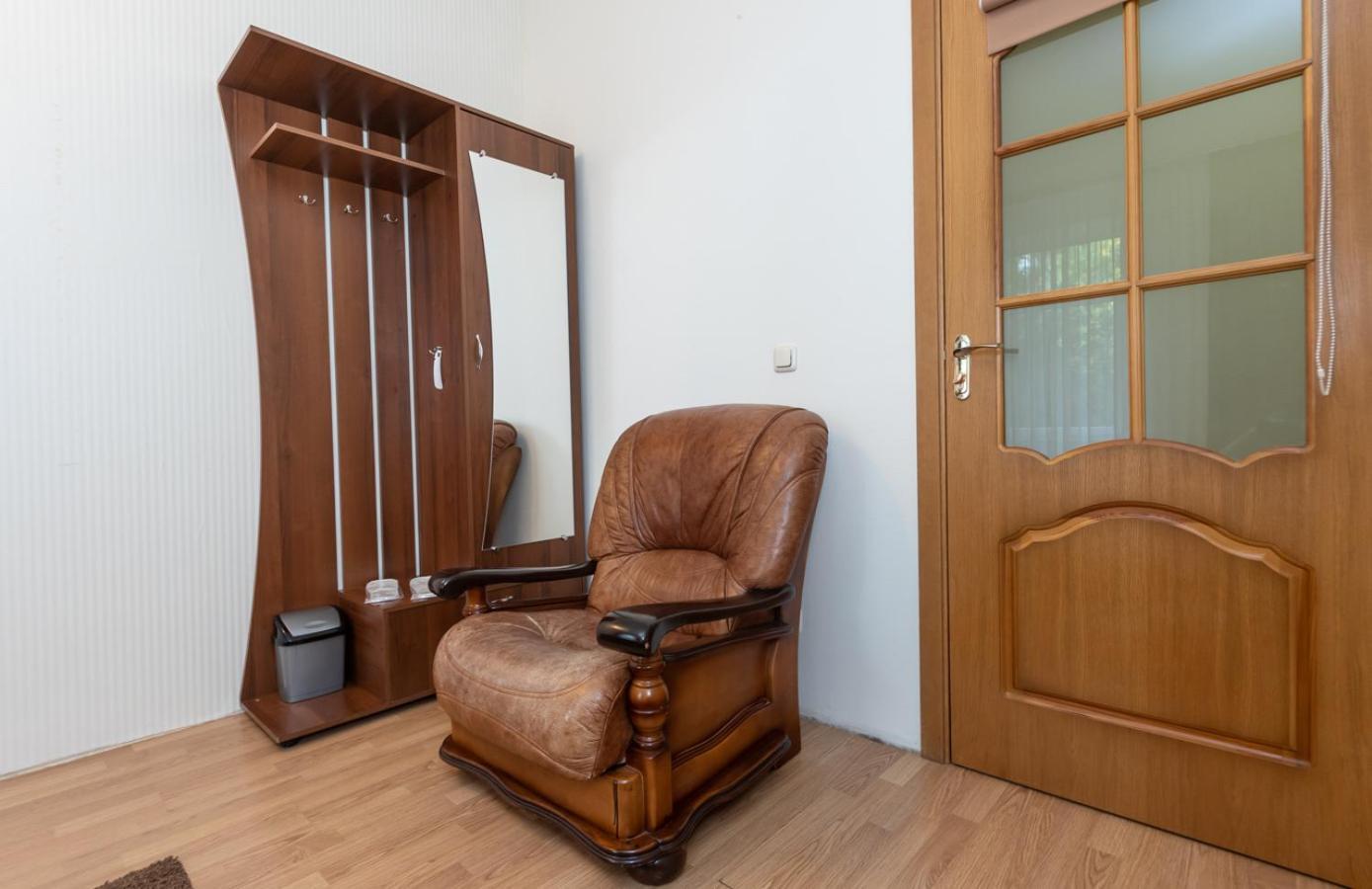 Mini-Hotel Guest Residence Kiev Exterior foto