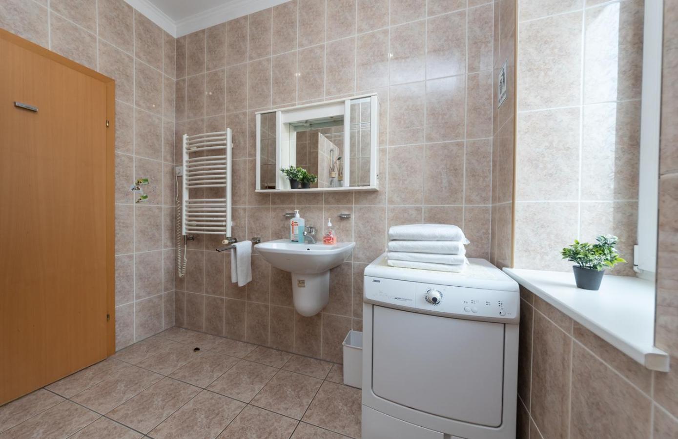 Mini-Hotel Guest Residence Kiev Exterior foto
