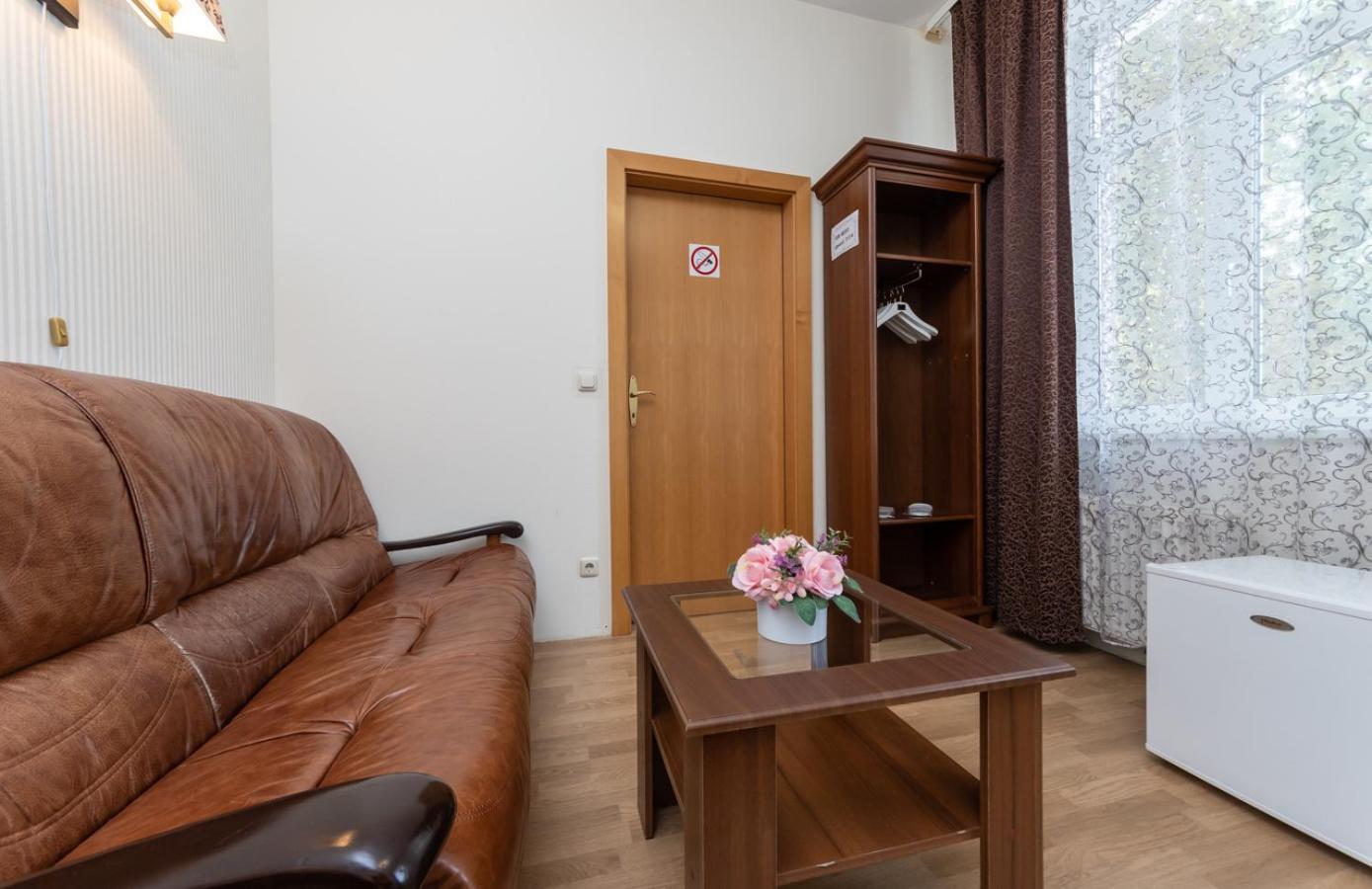 Mini-Hotel Guest Residence Kiev Exterior foto